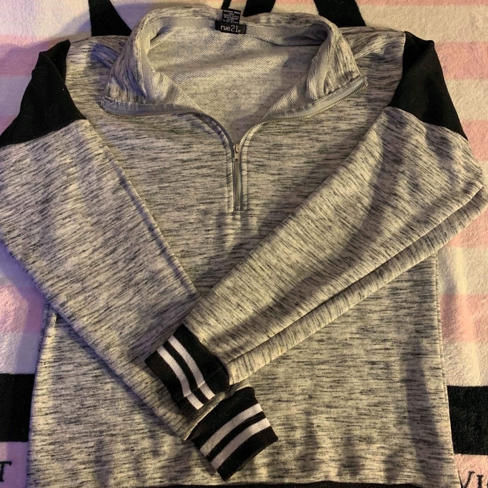 Rue 21 Sweater